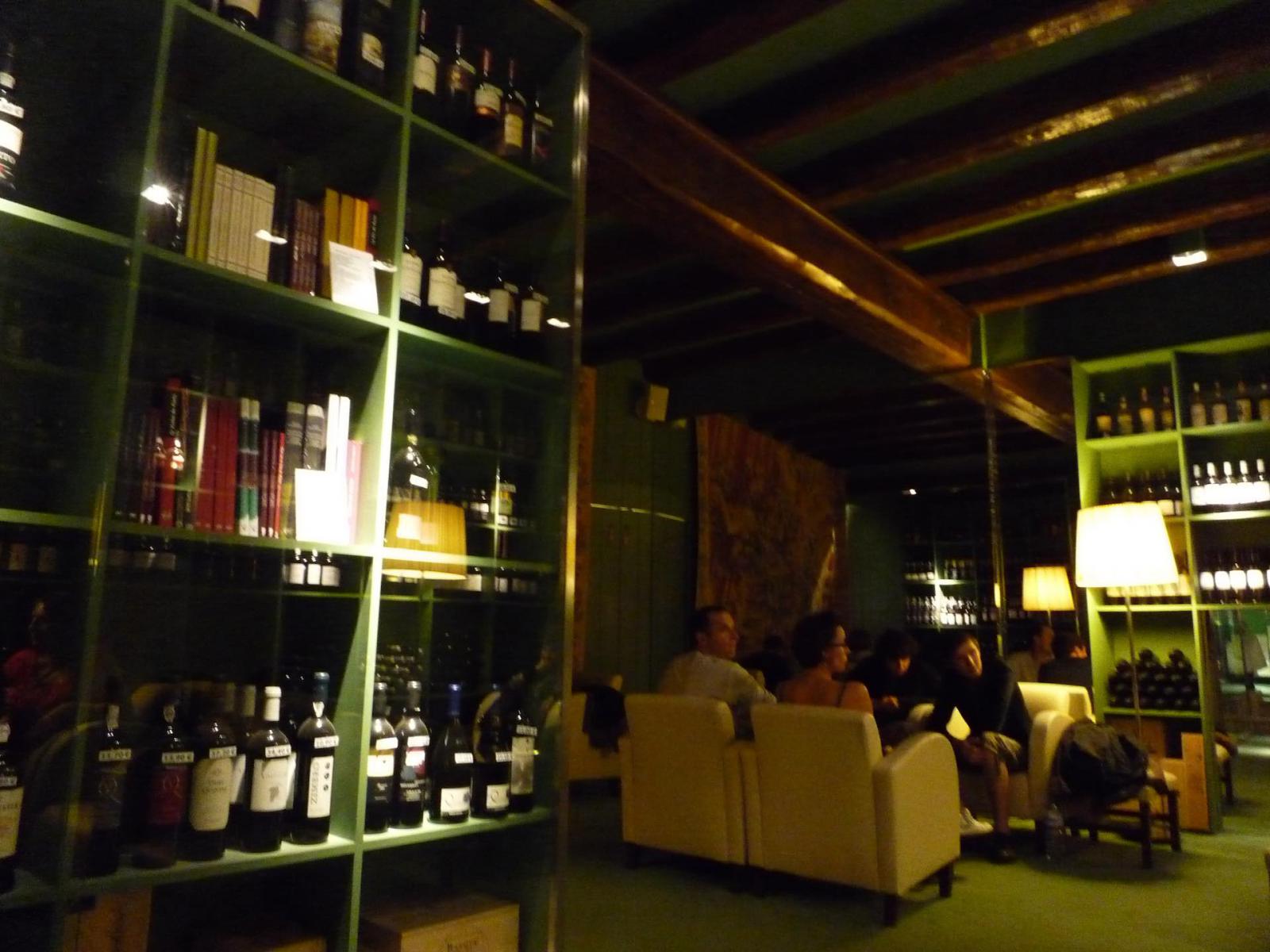 Where to go out in Lisbon? The best bars in Lisbon